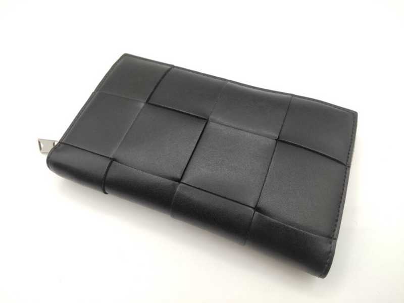 ボッテガヴェネタ買取 ラウンドファスナー長財布